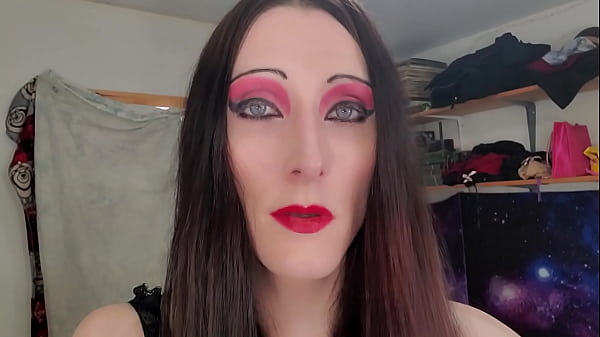 Hot Tranny Maintains Eye Contact While Masturbating And Cumming thumbnail