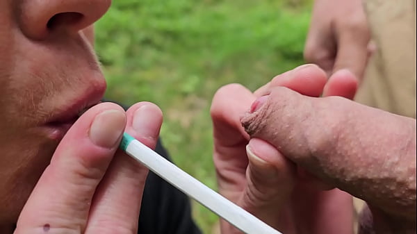 Nonton Smoking Two Cigarettes And Give Him Blow Job With Cumshoot On My Face When I Smoked thumbnail