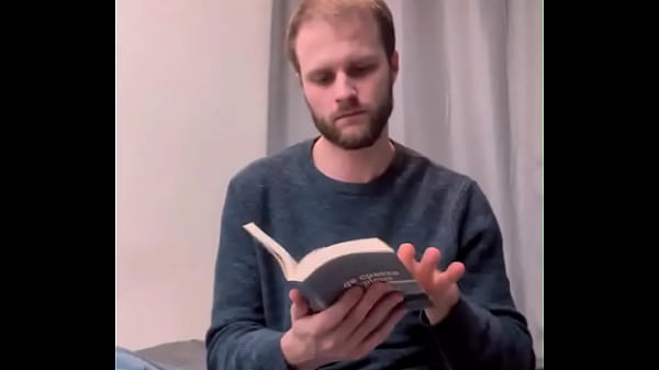 Je peu prendre mon temps pour t'expliquer aussi si jamais #gay #cuteboy #malemodel #bisexual #bi #frenchman #modeling #p 