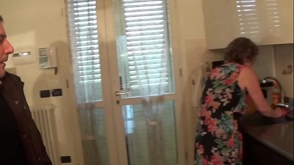 Play MP4 - Old Slut Italian Granny