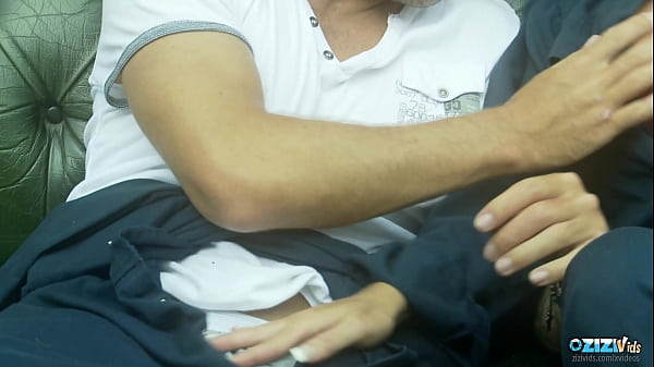 Play MP4 - Sexy blonde car mechanic gets her pussy smashed on the couch