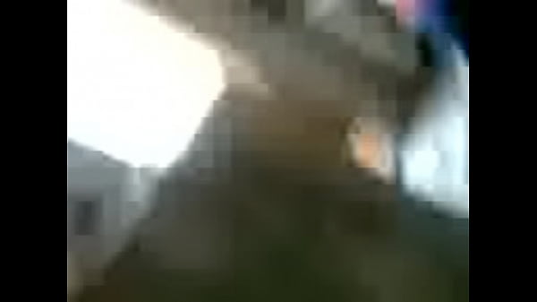 Danna Paola (Patito) pasturvandose