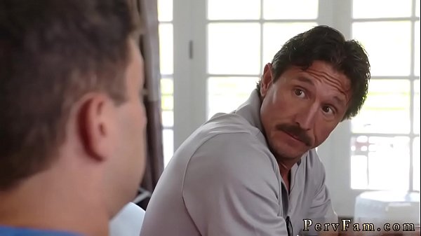 Play MP4 - Stepmom tests boss' chum's stepdaughters milfchum first time Seducing My