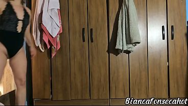 Nonton Mae Do Meu Melhor Amigo Me Provoca E Eu Nao Resisto thumbnail