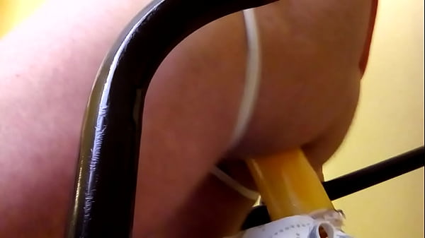 Mi cola es grande y siempre tiene hambre, as&iacute; que hay que alimentarla 