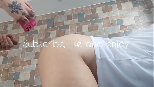 Nonton Invit&eacute; A La Maestra De Mi Hijastro A Mi Casa... thumbnail