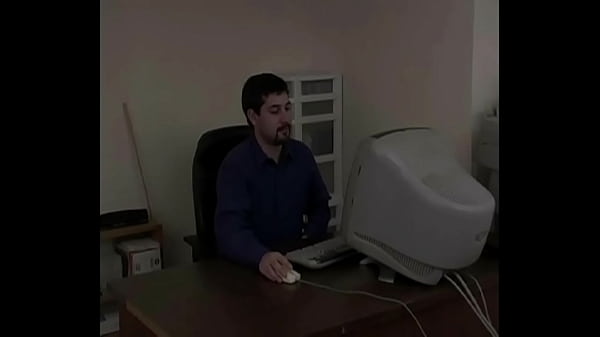 Nonton Blake Blaze Gets Spanked & Paddled At Work For Watching Porn thumbnail