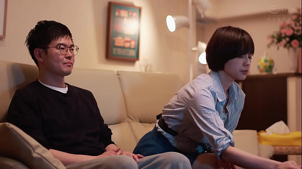 Saryu is a married woman who moved into a new house after her housing application was approved however her next door neighbour is a perverted landlord with a foot fetish