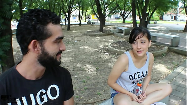 Me Pongo Cachonda Al Estar En Casa Del Vecino Le Doy Una Buena Mamada Y Me Folla El Co&ntilde;o thumbnail
