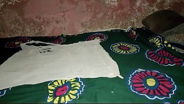 Nonton Knacking My Bed In Late Midnight thumbnail