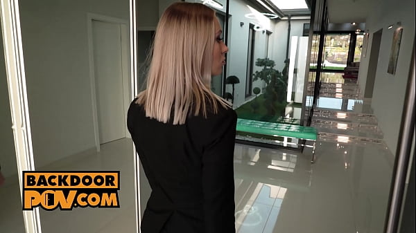 itsPOV - Pretty police officer  Angelika Grays succumbs to your charms 