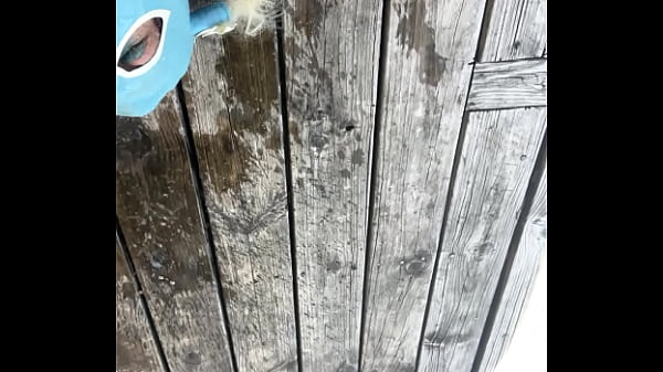 Sissy&rsquo;s golden shower 