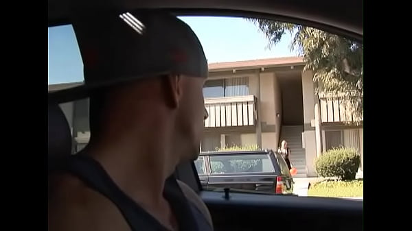 Nonton Slender Teen Enjoys Dick From A Stranger thumbnail