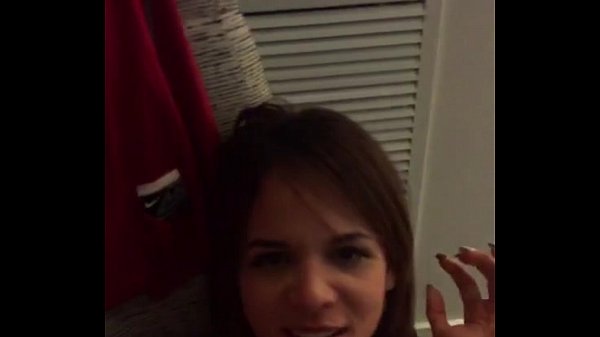 Play MP4 - Vanezolana caliente