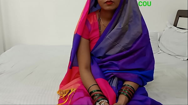 Play MP4 - कलरफुल कपड़ों में बहुत सुंदर दिखती हो मेरी रानी तुम