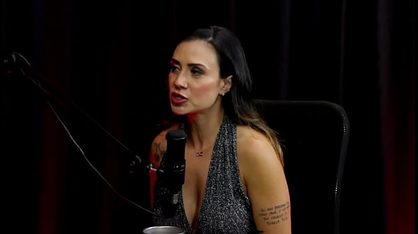 Acha legalestar com mulheres apesar de ser hétero e contou sobreo formato do Teste de Fidelidade Taluane Boom WATCH ON_SHEER RED