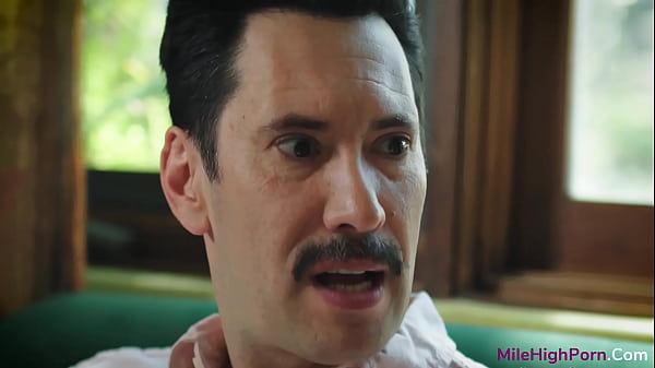 Play MP4 - September Reign In The Hitman Scene 4