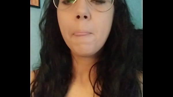 Play MP4 - Bienvenidos a mi xvideos&excl; Me llamo Leyva Hot y estoy aqu&iacute; para dar el mejor sexo para todo el que quiera verme&excl;