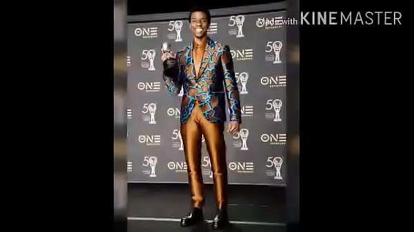 Fazendo um menage para o pantera negra o nosso rei