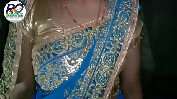 Play MP4 - Desi gau ki barati me maal ko patake chudai kiya ghori banakar saree uthake ke Anal sexy videos ke
