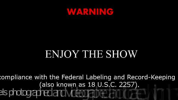 Nonton Step Mom And Daughter Get Fucked thumbnail