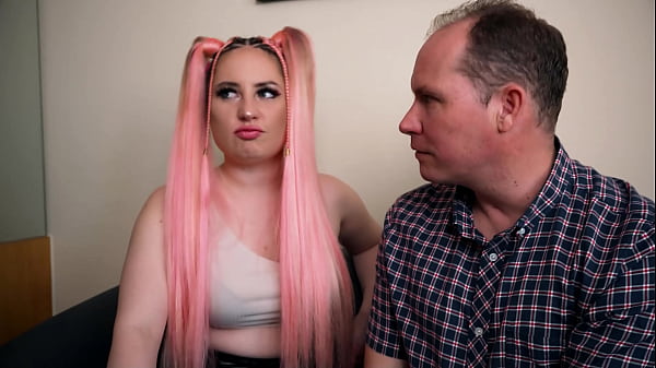 Curvy Teen Marie Gail In Wet-look Leggings Seduce To Fuck At Interview After Venus 2024 In Berlin thumbnail