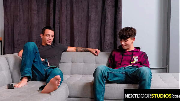 Play MP4 - "Checkin Out My Pornstuff Stepbro&quest;"- Kyle Wyncrest&comma; Zayne Bright - NextDoorTaboo