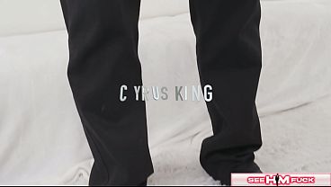 Nonton Powerful Hunk Cyrus King Drives His Cock Deep Into Madi Collins! thumbnail