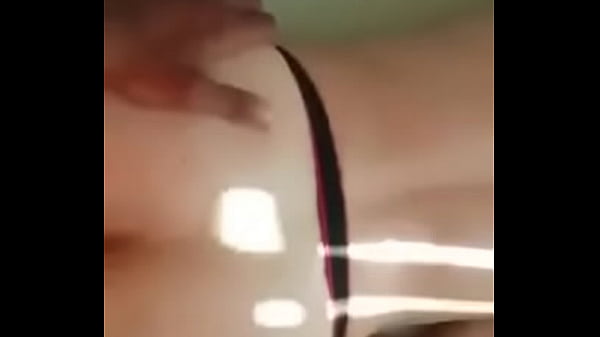 Metendo rola no meu cu.