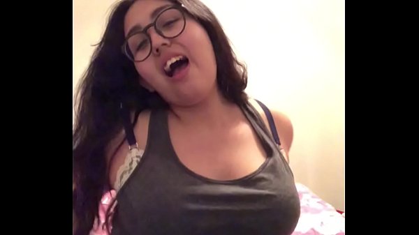 Cute pregnant_Mexican_masturbating