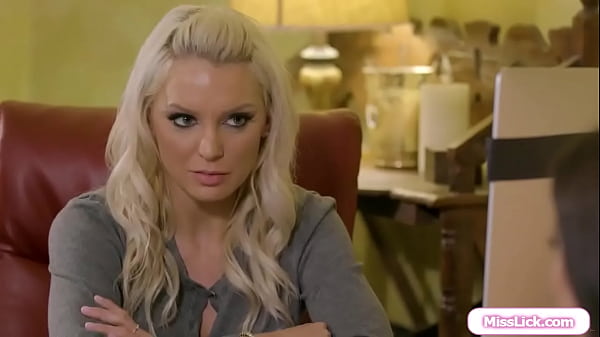 Reporter licks and assfingers politician