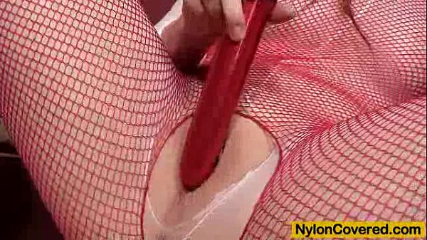 Redhead Samantha nylonface