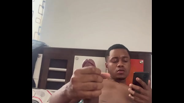 Me Corro Mientras Veo Porno thumbnail