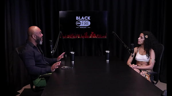 Play MP4 - Deu pra um pau grande e grosso&comma; n&atilde;o fez sexo anal&comma; se masturba&comma; transar na casa do amigo foi louco&comma; e a sg&period;&period;&period; - Bibi Hourani &lpar;WATCH ON&colon; SHEER&sol;RED&rpar;