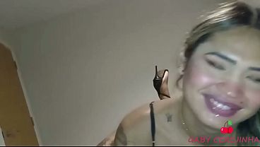 Mal Cheguei Em Londres E O Safado Da Embaixada Brasileira Na Inglaterra Veio Me Foder thumbnail