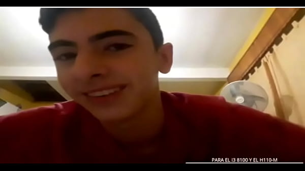 Pendejos picantes se ponen en con redbull y bailan cheto mal, termina sexual