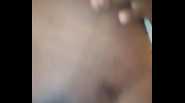 Play MP4 - Novinha negra se masturbando