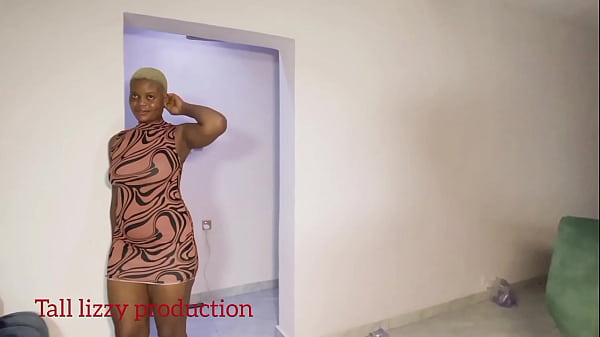 Play MP4 - My horny milf step mom begged to fuck my school mate