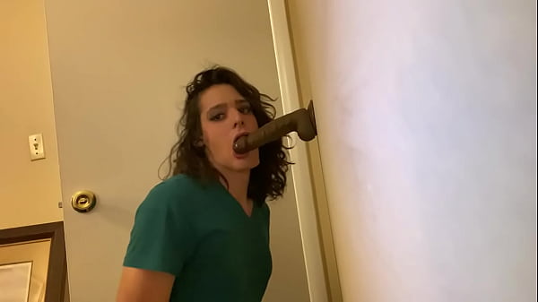 Sissy deepthroat trains 