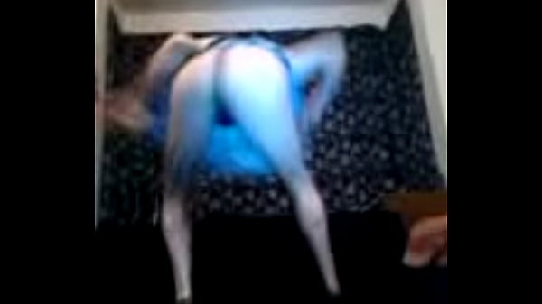 Play MP4 - poncing about in my girlfriends little dress&comma; panties & high heels