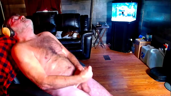 Play MP4 - Huge Requested HUGE CUMSHOT FER Mike's redneck section hairy men cumshots