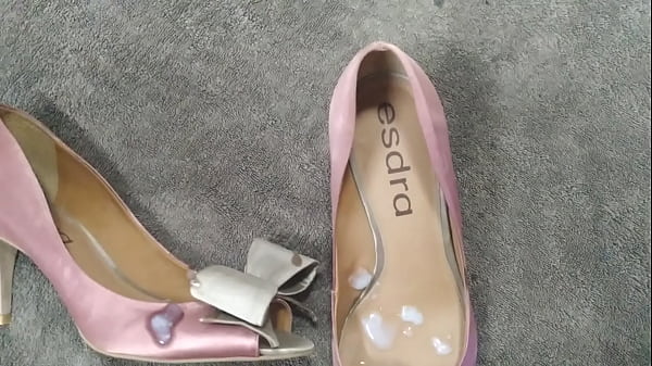 Play MP4 - Gozando no Peep toe Rosa da namorada&excl;