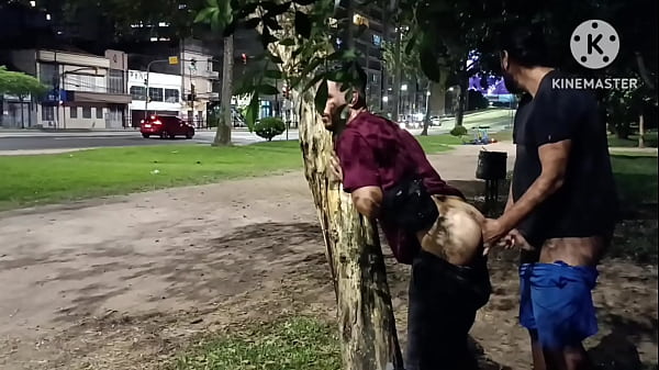 Urs&atilde;o Encheu Me Cu De Porra Na Pra&ccedil;a.- Parte Ii thumbnail