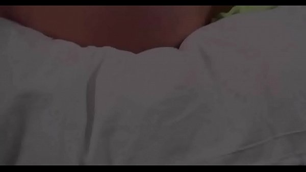 Nonton Three Naughty Babes Pleasuring Big Cock thumbnail