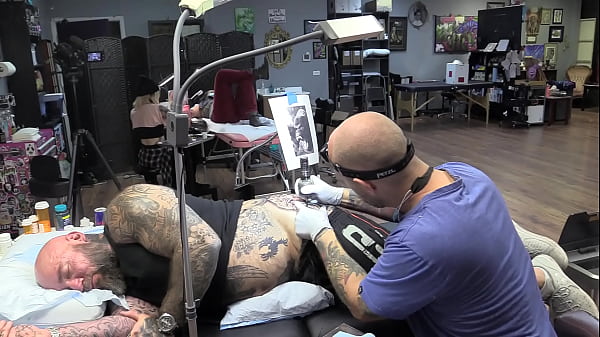 Getting A Tattoo! thumbnail