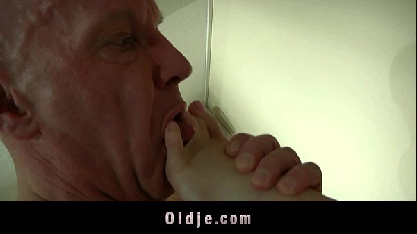 Young cutie fucked old man after masturbating takes_mouth cumshot