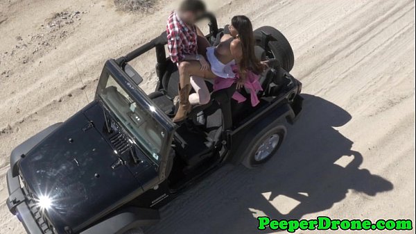 Drone peeps on sex_in jeep