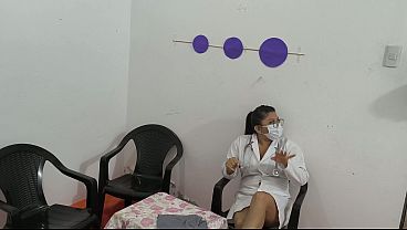 Nonton Dirty Latina Doctor Sucks & Rides Patient&rsquo;s Big Cock - Hardcore Clinic Fuck, Video In Premium thumbnail