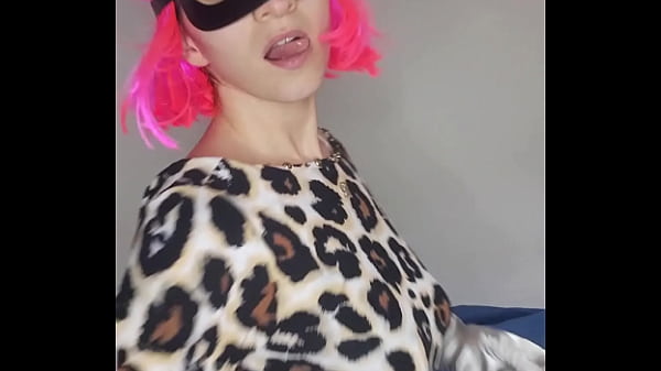 Nonton Be Seduced By My Tits As I Masturbate With My Kitty Mask thumbnail