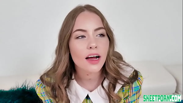 Naomi Blue 